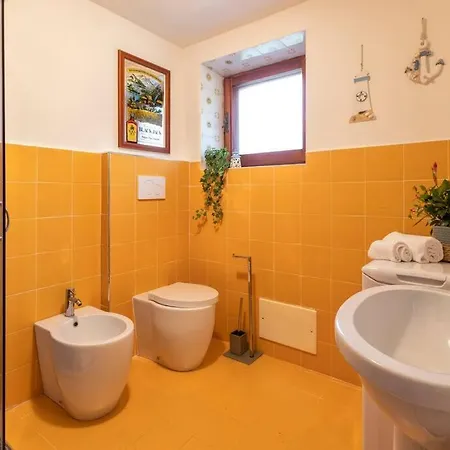 Villa Elicriso Le Bombarde,